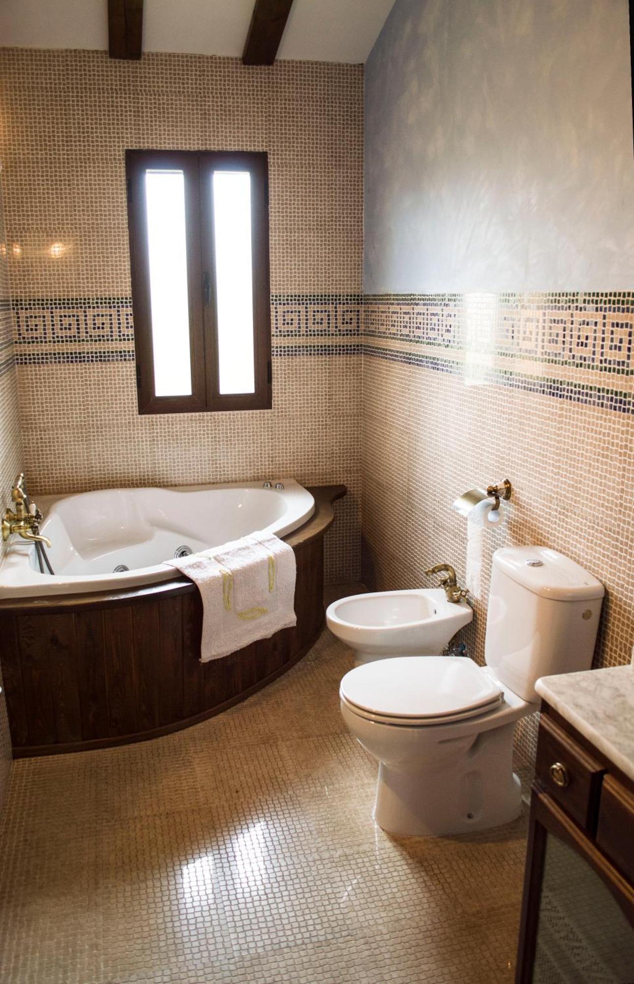 Apartamentos Rurales Alvado Tamajon Buitenkant foto