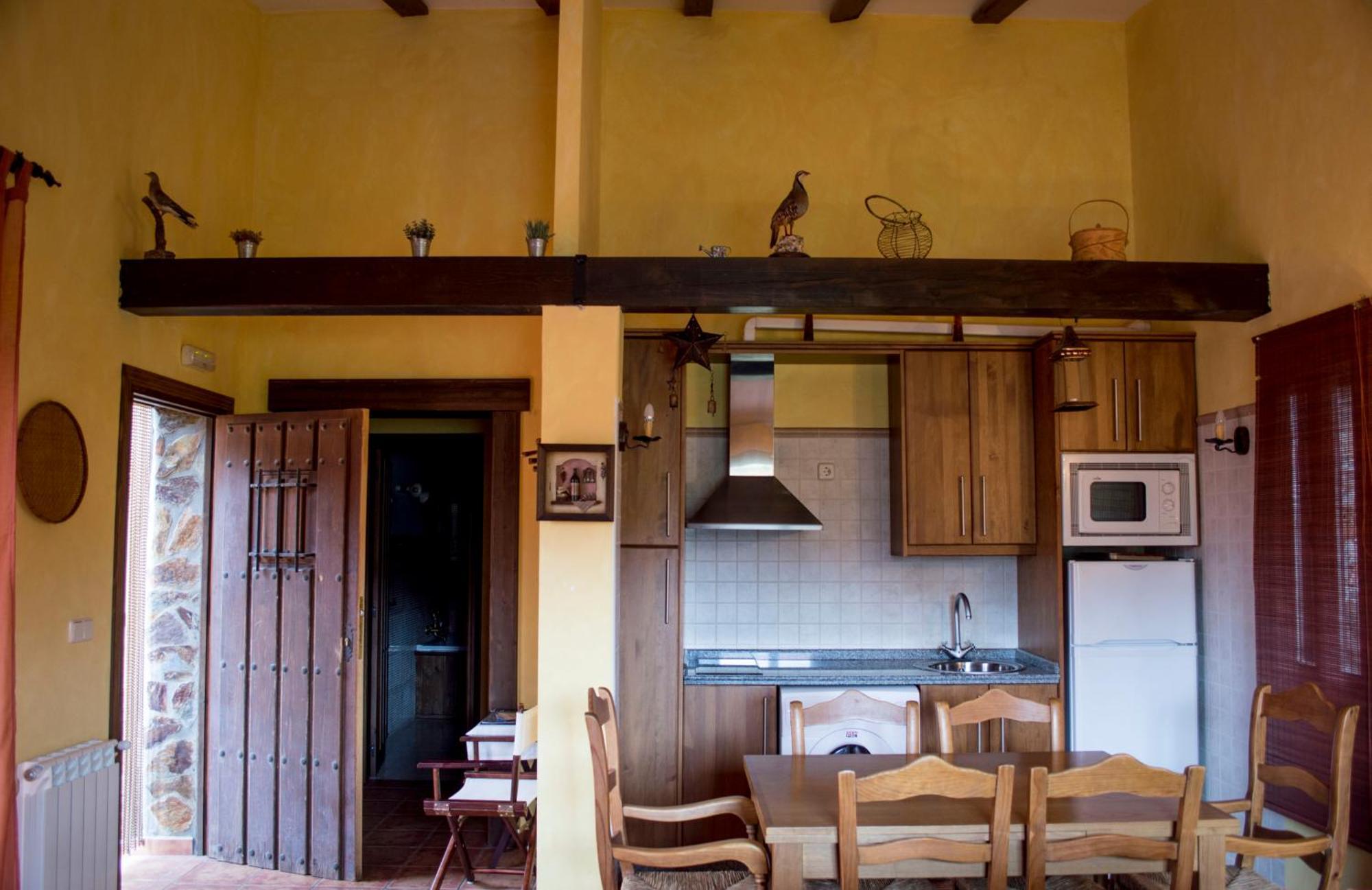 Apartamentos Rurales Alvado Tamajon Buitenkant foto